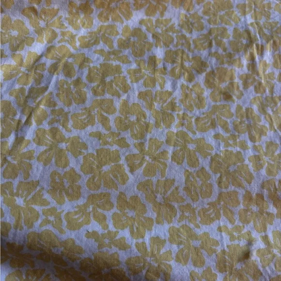 2 Piece GAP Women's Yellow Floral Short Sleeve Pajama Set - Size Large - Picture 9 of 9